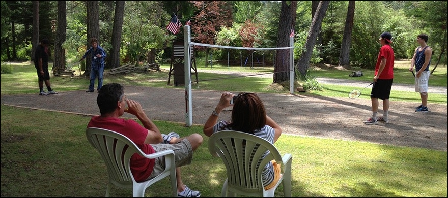 Badminton